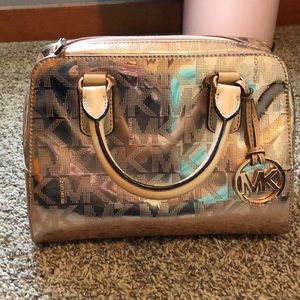 Michael Kors rose gold purse
